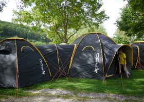pod-tents-in-switzerland